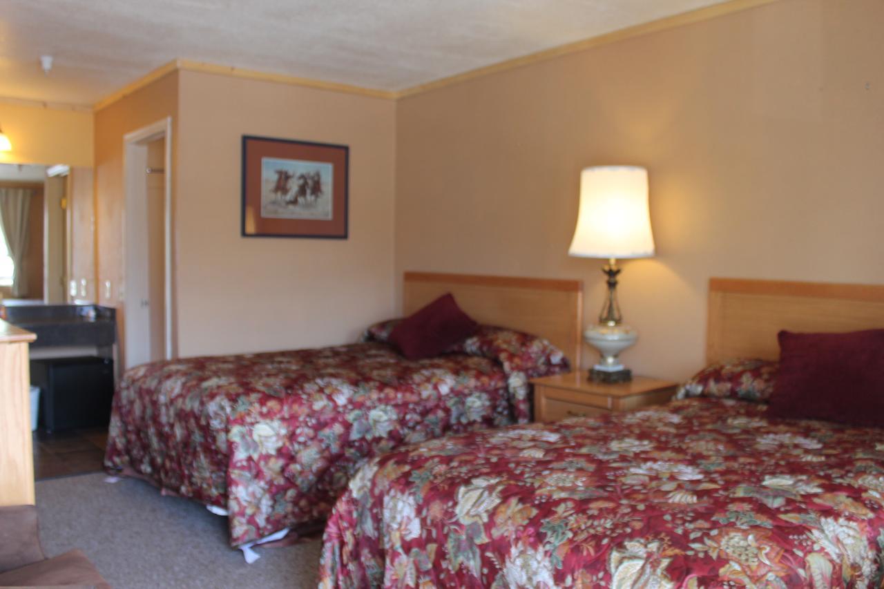 Whitney Portal Hotel And Hostel Lone Pine Zewnętrze zdjęcie